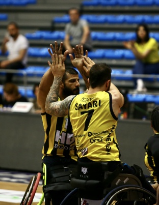 Fenerbahçe Tekerlekli Sandalye Basketbol Takımımız galibiyet serisine devam ediyor